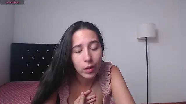 Snapshot of lilacream chatting on October 15, 2025, 3:31 pm lilacream online show from October 15, 2025, 3:31 pm