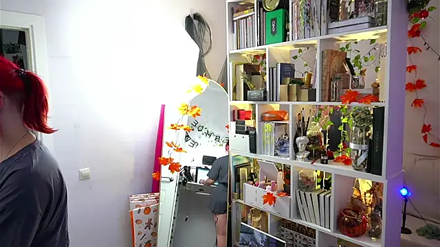 Sova173 online show from November 4, 2025, 1:37 pm