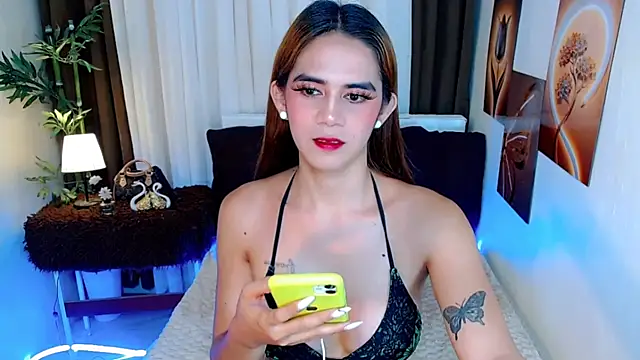 Snapshot of xPrecuioseChesca chatting on June 14, 2026, 1:57 am xPrecuioseChesca online show from June 14, 2026, 1:57 am