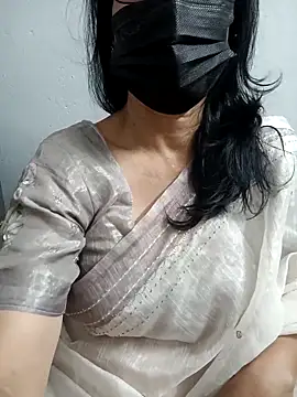 ammala honey online show from October 4, 2025, 3:46 pm