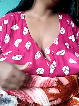 Snapshot of yoursexy_rumi chatting on December 17, 2025, 3:33 am yoursexy rumi online show from December 17, 2025, 3:33 am