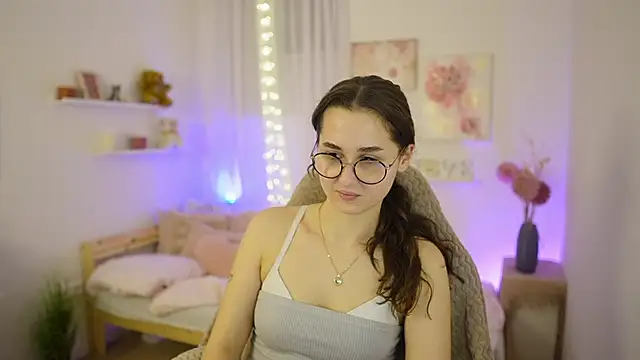 Annita Grey online show from March 4, 2026, 7:32 pm