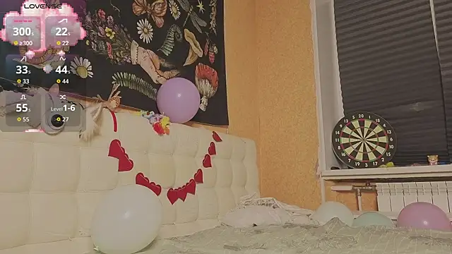 Miko Meow online show from October 19, 2025, 8:22 pm