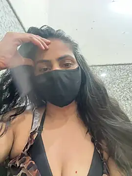 SashaPatel online show from March 12, 2026, 2:43 pm