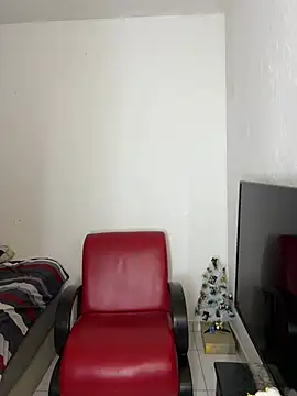 Alex mojica online show from February 15, 2026, 6:14 am