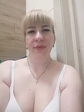 babyjessi online show from May 24, 2026, 8:20 pm