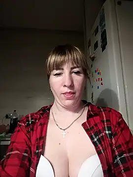 babyjessi online show from May 5, 2026, 8:12 pm