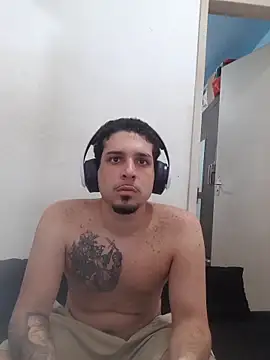 branquintatto online show from December 2, 2025, 5:03 pm