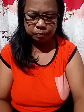 xxsasa online show from February 4, 2026, 12:55 pm