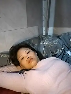 LinhNa999 online show from March 21, 2026, 1:04 pm