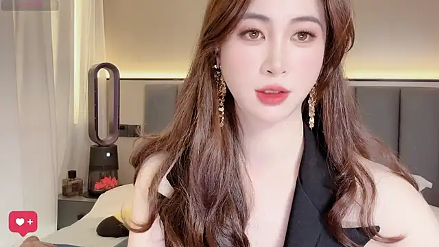 wuyueaini online show from March 28, 2026, 6:25 am