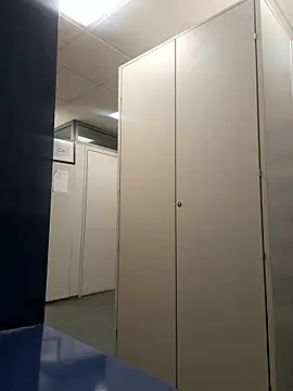 Snapshot of monella821 chatting on November 27, 2025, 4:40 pm monella821 online show from November 27, 2025, 4:40 pm