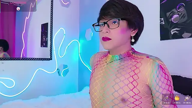 Dannyhot  online show from November 11, 2025, 9:09 pm