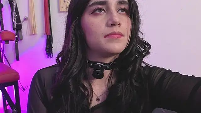 elowen halley1 online show from January 10, 2026, 7:09 pm