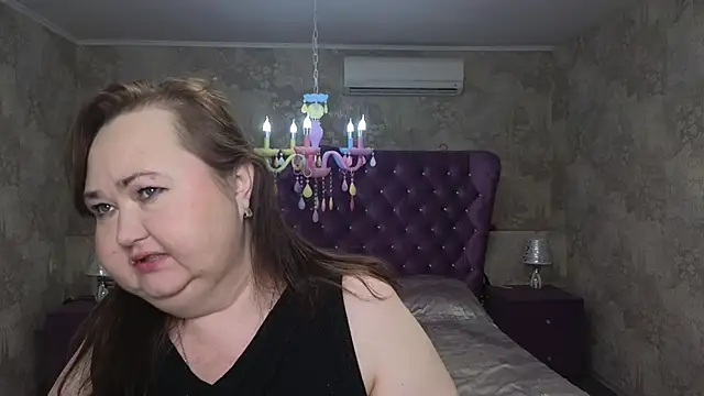 Eloisa Eliot online show from October 27, 2025, 2:29 pm