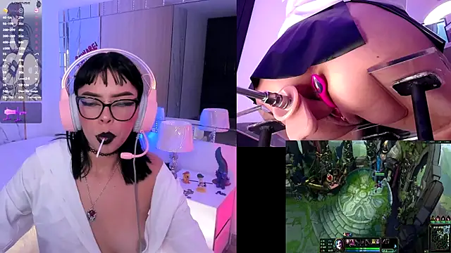 Snapshot of Nyveth chatting on November 15, 2025, 6:17 am Nyveth online show from November 15, 2025, 6:17 am