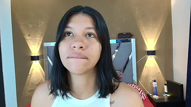 goddess saori  online show from March 5, 2026, 5:09 pm