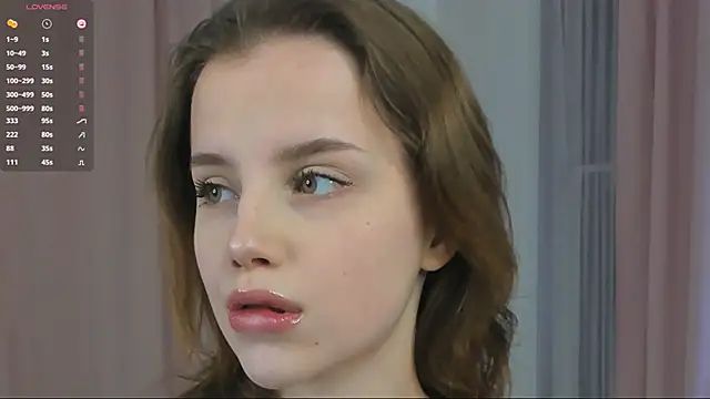 GabiMeshuggah online show from December 3, 2025, 9:25 pm