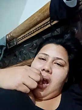 Snapshot of hera_and_kratos chatting on September 20, 2025, 5:01 am hera and kratos online show from September 20, 2025, 5:01 am