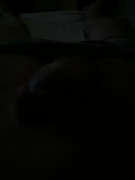 Snapshot of Reeelo chatting on November 9, 2025, 5:39 pm Reeelo online show from November 9, 2025, 5:39 pm