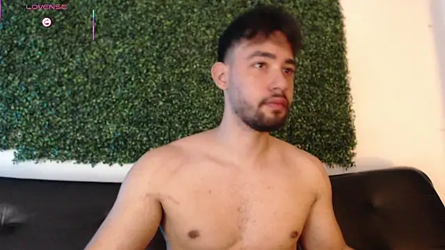 Snapshot of sam_ford_2 chatting on February 22, 2026, 1:41 am sam ford 2 online show from February 22, 2026, 1:41 am