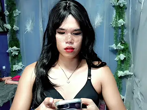 Snapshot of Slutty_Isabelle chatting on October 15, 2025, 6:22 am Slutty Isabelle online show from October 15, 2025, 6:22 am