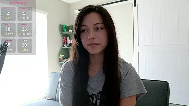 lilbbyily online show from June 29, 2026, 7:57 pm