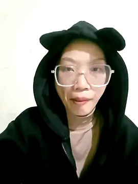 Snapshot of Joywhar chatting on December 16, 2025, 7:40 pm Joywhar online show from December 16, 2025, 7:40 pm