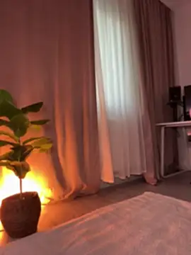 Sandra Jo online show from April 24, 2026, 5:20 am