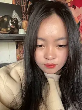 Julia-Elsa online show from January 17, 2026, 3:54 am