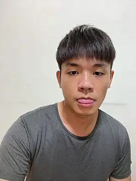 Foxfoxfox4 online show from September 20, 2025, 3:28 pm