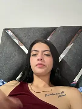 Snapshot of LiaCollings chatting on October 2, 2025, 7:23 am LiaCollings online show from October 2, 2025, 7:23 am