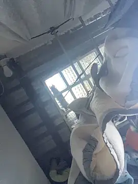 Snapshot of LiaCollings chatting on September 22, 2025, 12:00 pm LiaCollings online show from September 22, 2025, 12:00 pm