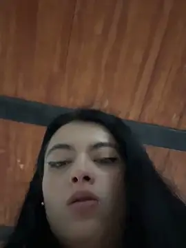 Snapshot of LiaCollings chatting on October 21, 2025, 11:31 am LiaCollings online show from October 21, 2025, 11:31 am