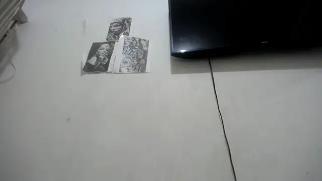 Snapshot of Foxy_Lovex chatting on October 30, 2025, 10:50 pm Foxy Lovex online show from October 30, 2025, 10:50 pm