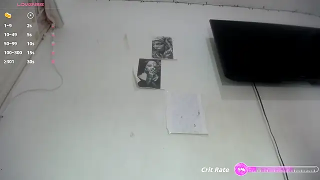 Snapshot of Foxy_Lovex chatting on November 8, 2025, 9:07 pm Foxy Lovex online show from November 8, 2025, 9:07 pm