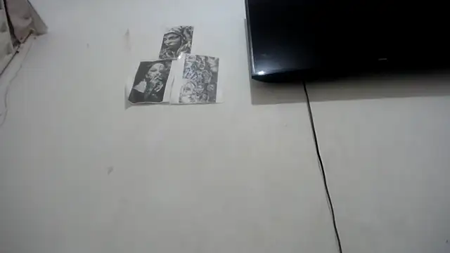 Snapshot of Foxy_Lovex chatting on October 28, 2025, 10:20 pm Foxy Lovex online show from October 28, 2025, 10:20 pm