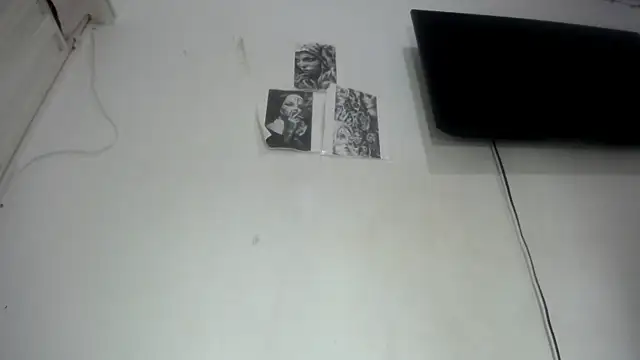 Snapshot of Foxy_Lovex chatting on November 7, 2025, 10:57 pm Foxy Lovex online show from November 7, 2025, 10:57 pm