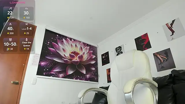 lycoris 19 online show from November 10, 2025, 8:58 pm