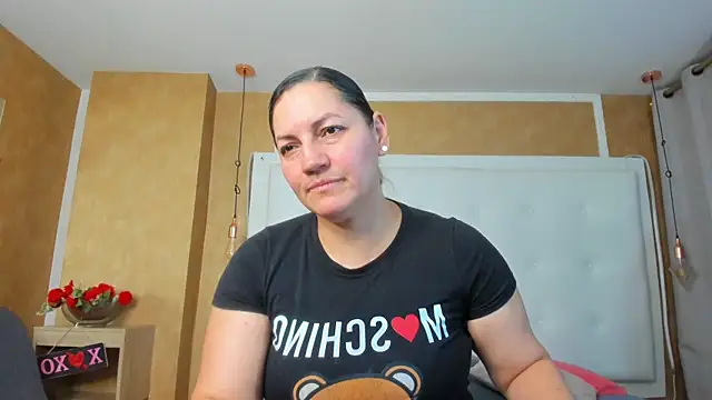 Snapshot of Heidy_milf chatting on August 1, 2026, 8:29 pm Heidy milf online show from August 1, 2026, 8:29 pm