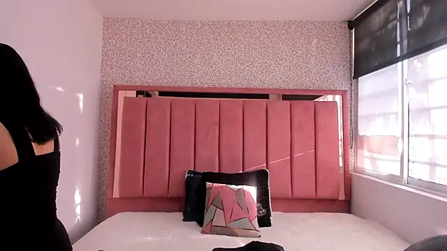 Snapshot of Barbara_fox__ chatting on November 4, 2025, 11:58 am Barbara fox online show from November 4, 2025, 11:58 am