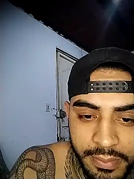 Snapshot of marko_blaze chatting on October 11, 2025, 9:43 am marko blaze online show from October 11, 2025, 9:43 am