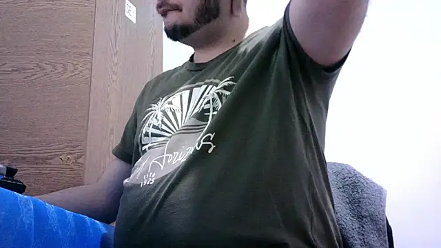 Snapshot of Black_Scorpion91 chatting on December 19, 2025, 6:10 pm Black Scorpion91 online show from December 19, 2025, 6:10 pm