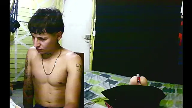 Snapshot of Ebebyjuan chatting on April 16, 2026, 7:58 pm Ebebyjuan online show from April 16, 2026, 7:58 pm