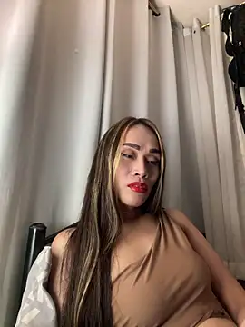 RomanticPearlTS online show from January 7, 2026, 1:38 pm