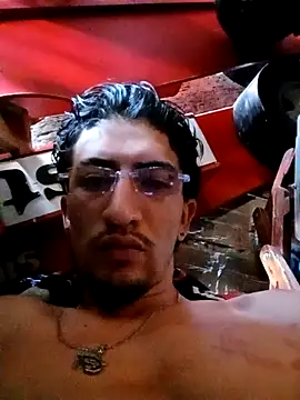 Snapshot of _alexx_69_ chatting on October 6, 2025, 7:47 pm alexx 69 online show from October 6, 2025, 7:47 pm