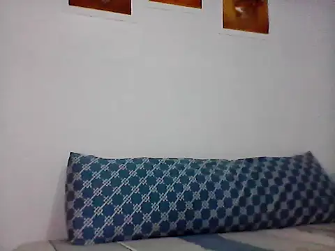 nhayasquirt online show from November 11, 2025, 9:20 pm