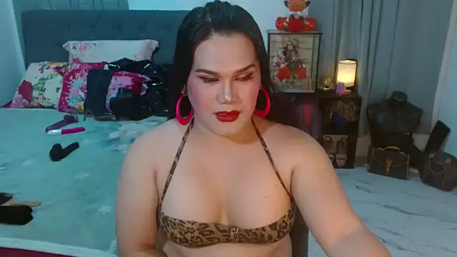 Snapshot of LustfullVelindaks chatting on September 11, 2025, 10:15 am LustfullVelindaks online show from September 11, 2025, 10:15 am