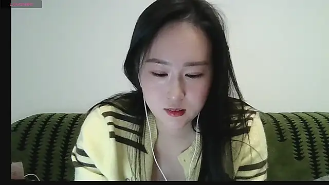 Belinda66 online show from December 2, 2025, 3:47 pm