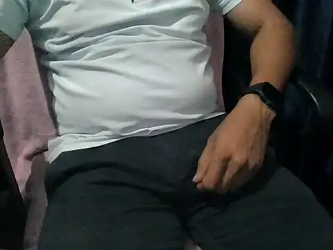 Snapshot of sexy_boy_hot_lund chatting on March 30, 2026, 9:55 am sexy boy hot lund online show from March 30, 2026, 9:55 am